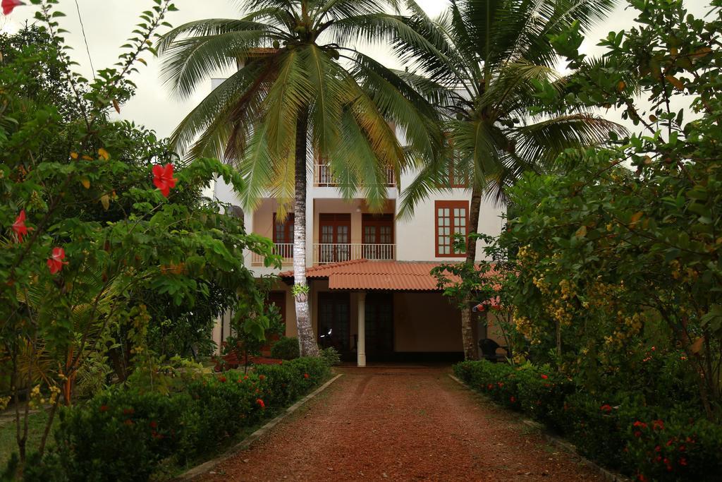 Bentota Homes Buitenkant foto
