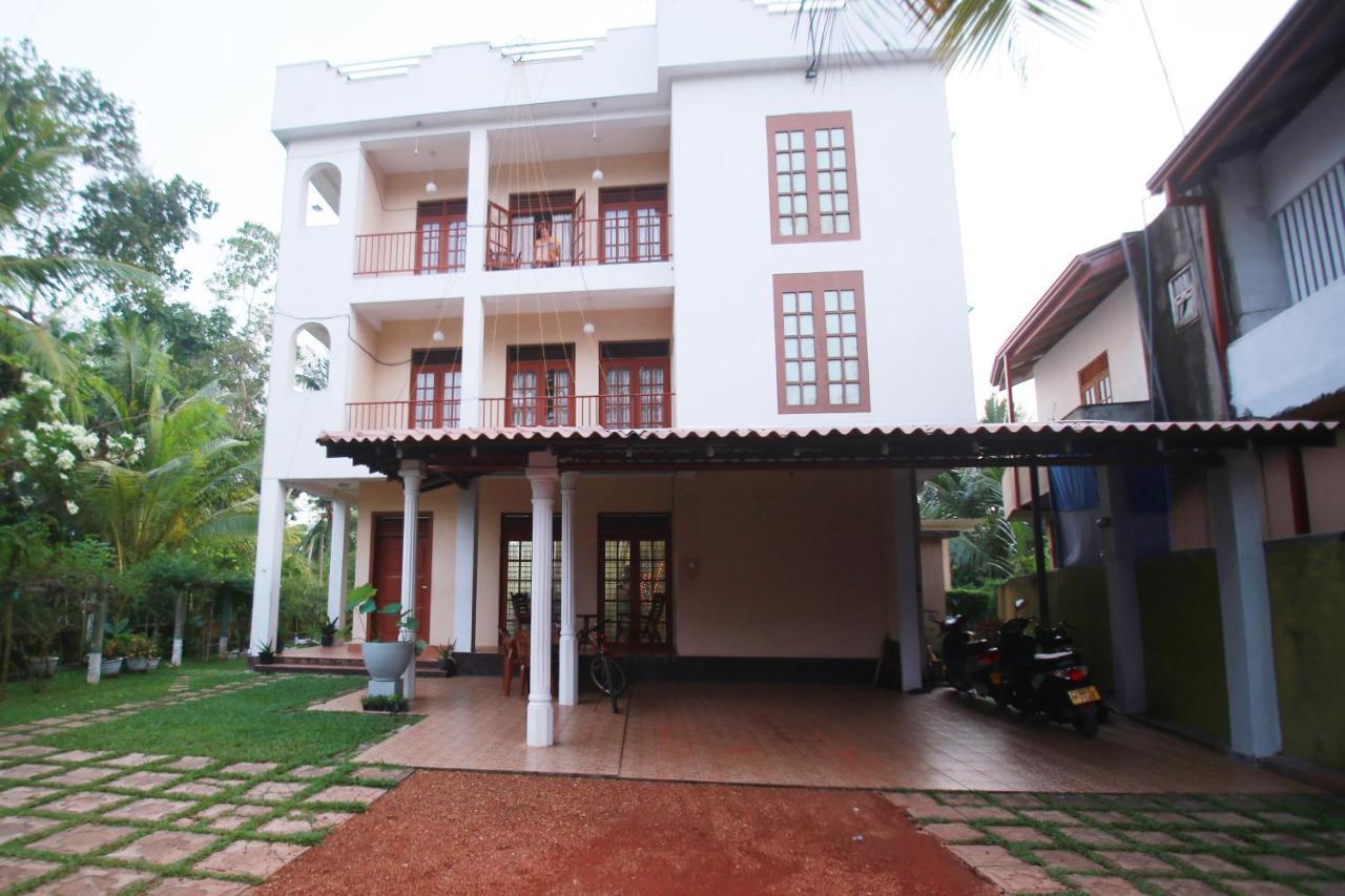 Bentota Homes Buitenkant foto